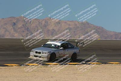 media/Oct-15-2023-Lucky Dog Racing Chuckwalla (Sun) [[f659570f60]]/2nd Stint Bowl/
